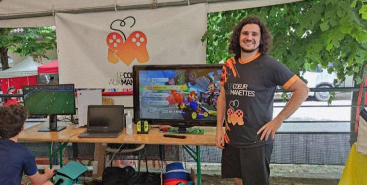 Le cœur d'Arnaud, aux manettes d'un projet connecté et solidaire