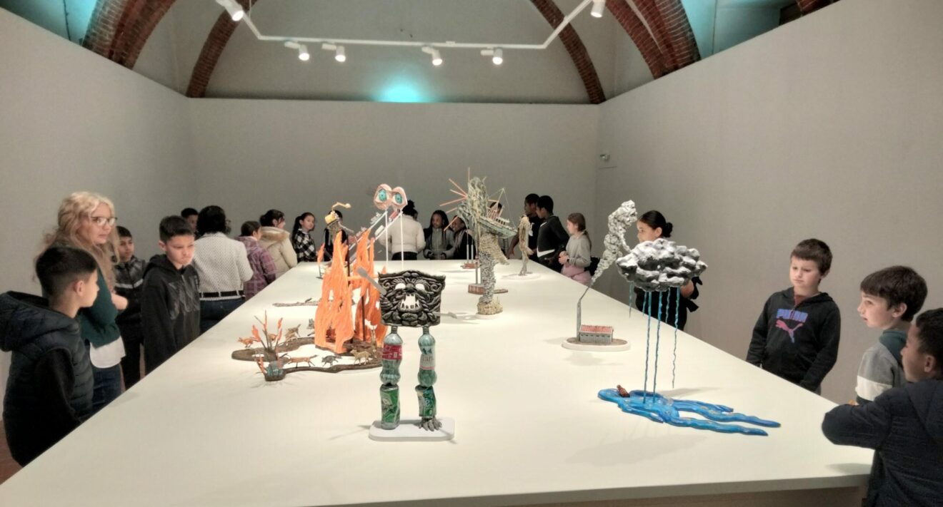 Pamiers : Parcours artistique et culturel ＂Insectes＂
