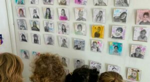 Envol pour le projet artistique  « Cent Centimètres Carrés »